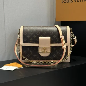 LV Dauphine Soft