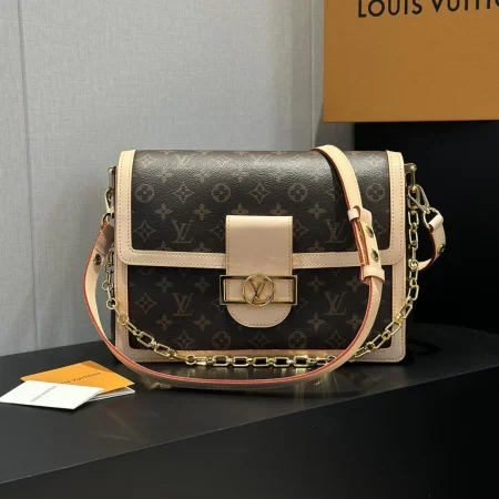 LV Dauphine Soft