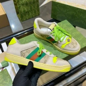 Gucci supreme sneakers