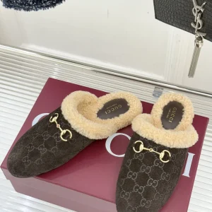 Gucci plush slippers