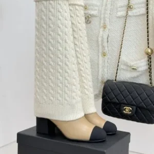 Chanel Classic Chain Knit