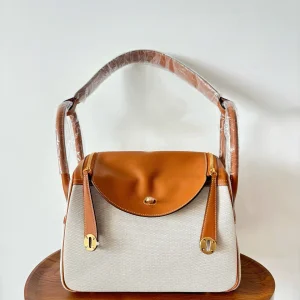 HERMES Lindy 30 Canvas & Leather Gold Gold Hardware
