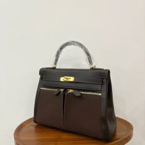 HERMES Kelly Lakis 28 Ebony Gold Hardware