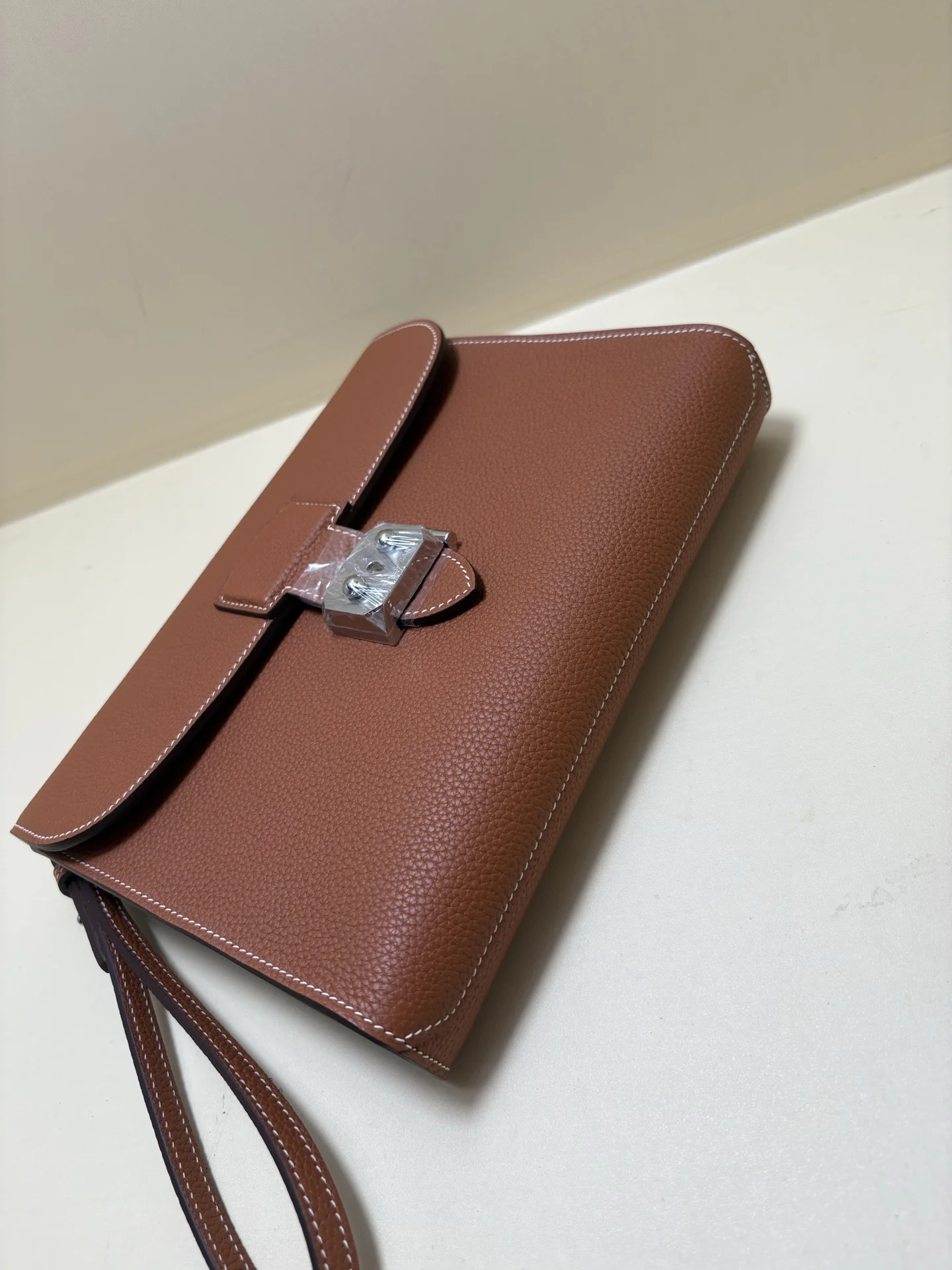 HERMES Handbag 24x17x4 Togo Leather - Image 4