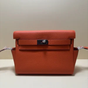 HERMES Kelly 25 Messenger Bag Togo Leather