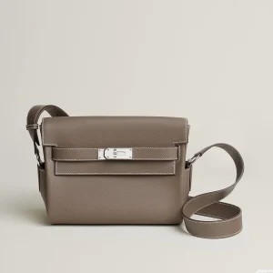 HERMES Kelly 25 Messenger Bag EVE Leather