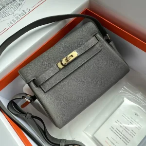 HERMES Kelly Messenger Bag Togo Leather