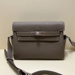 HERMES Kelly 25 Messenger Bag Togo Leather