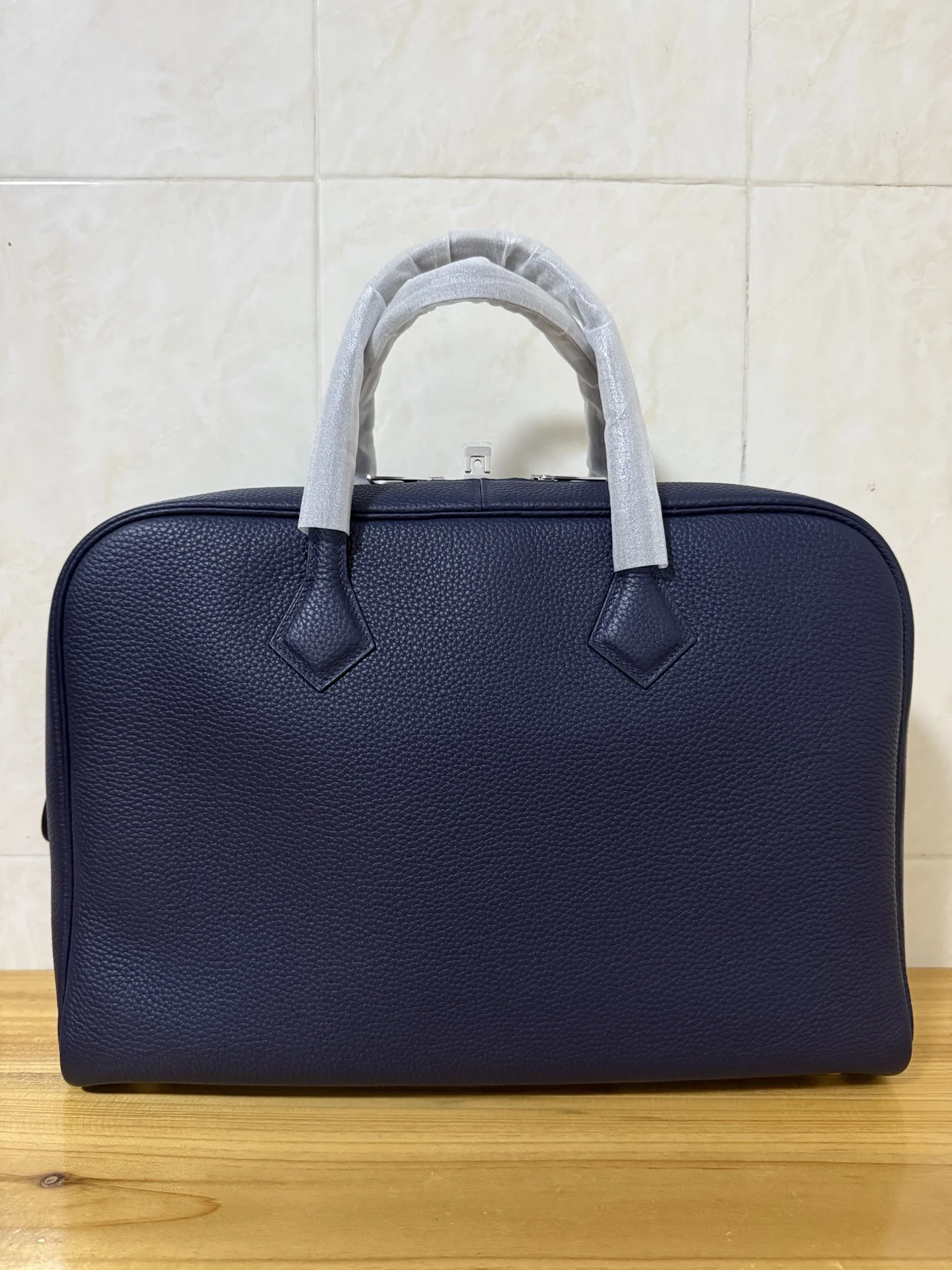 HERMES Victoria 39 Deep Blue TC Silver Hardware
