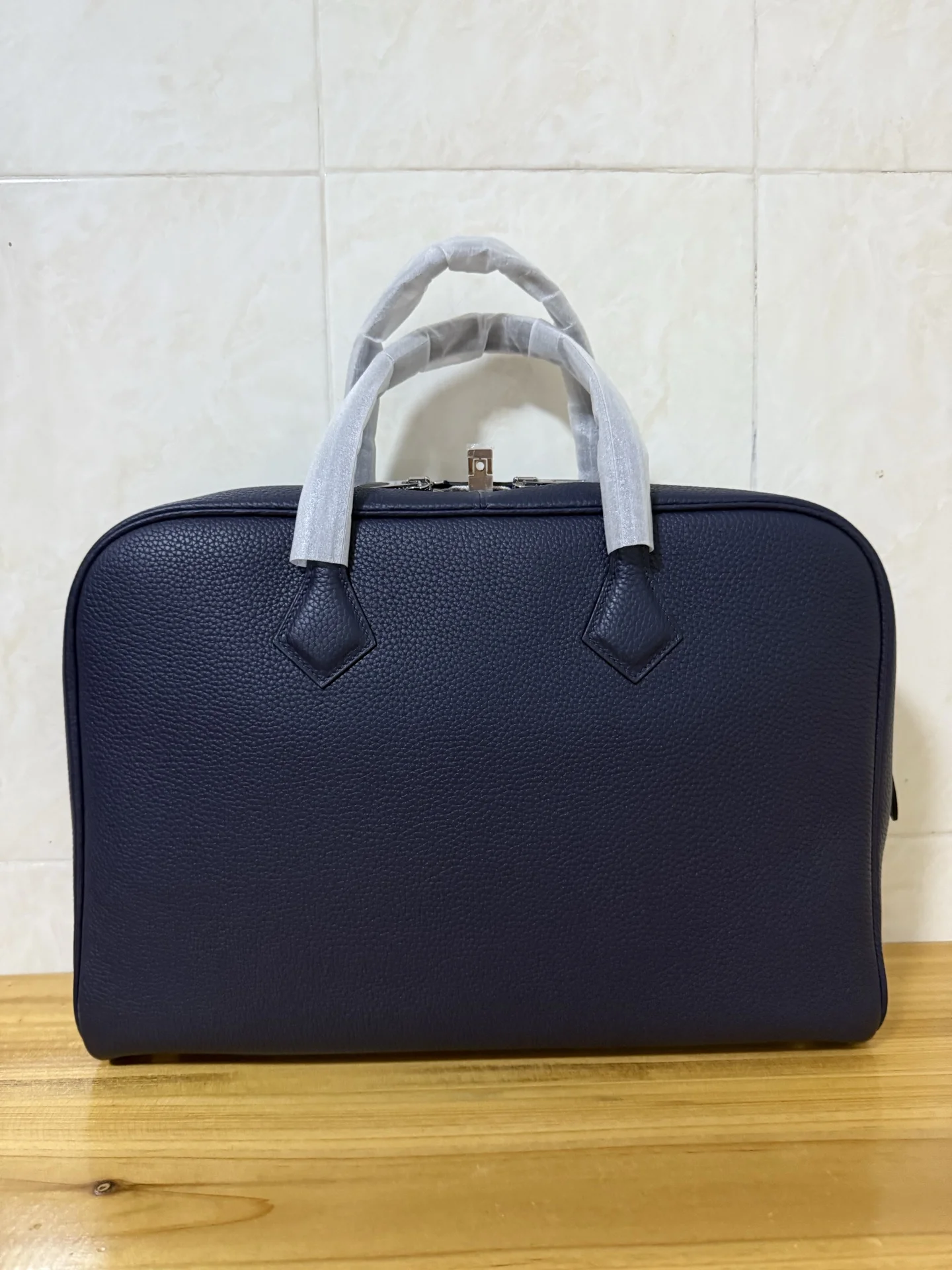 HERMES Victoria 39 Deep Blue TC Silver Hardware - Image 3