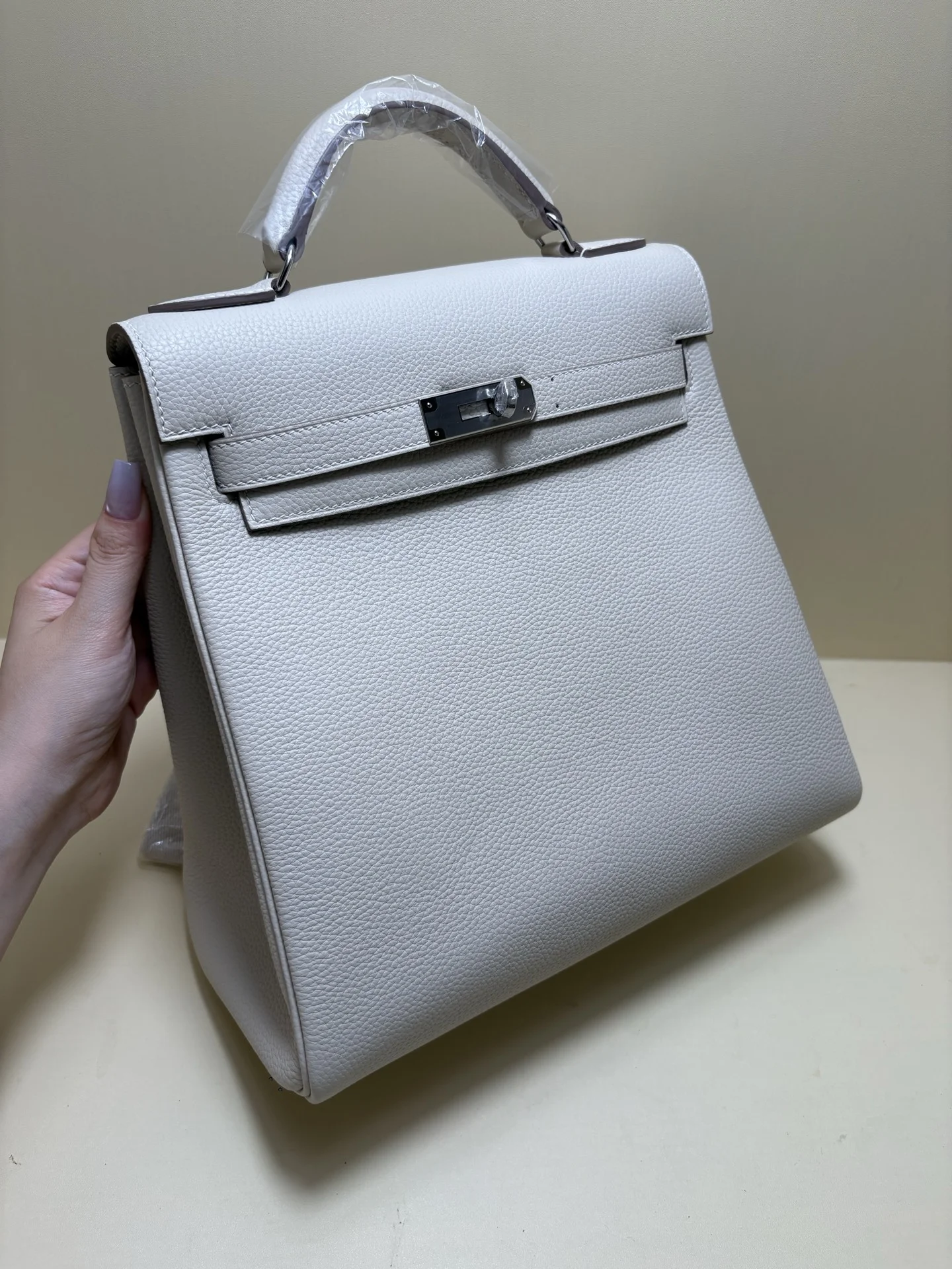 HERMES Kellyado Backpack 29x26x13
