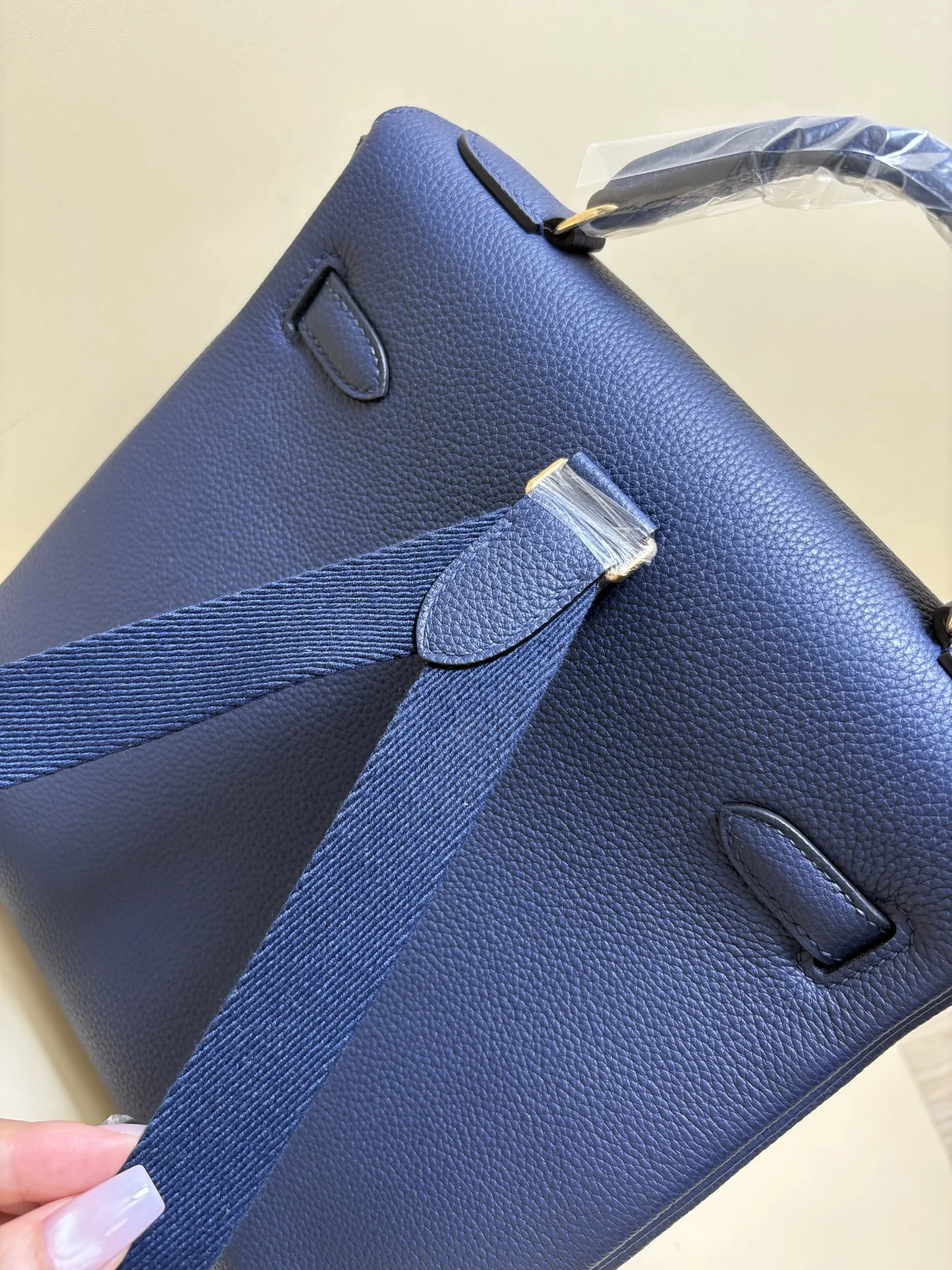 HERMES Kellyado Backpack 29x26x13 - Image 3