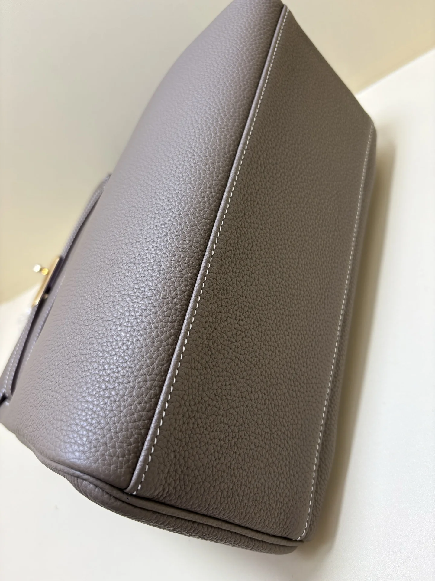 HERMES Kellyado Backpack 29x26x13 - Image 4