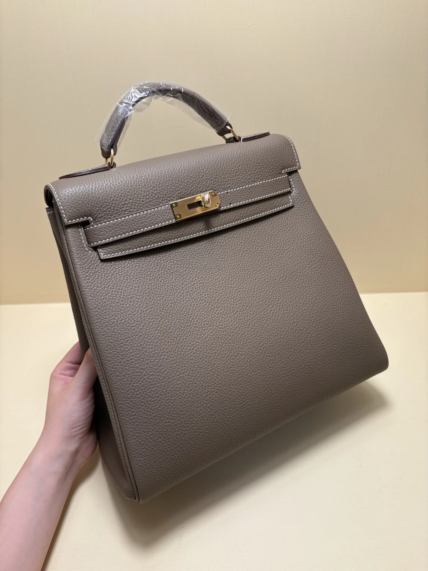 HERMES Kellyado Backpack 29x26x13