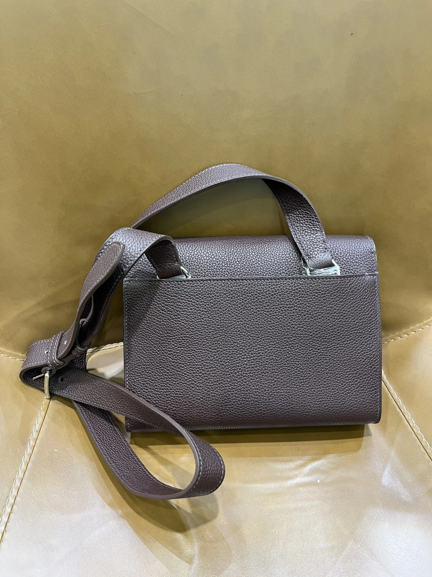HERMES Messenger Bag 21cm Togo Leather - Image 3