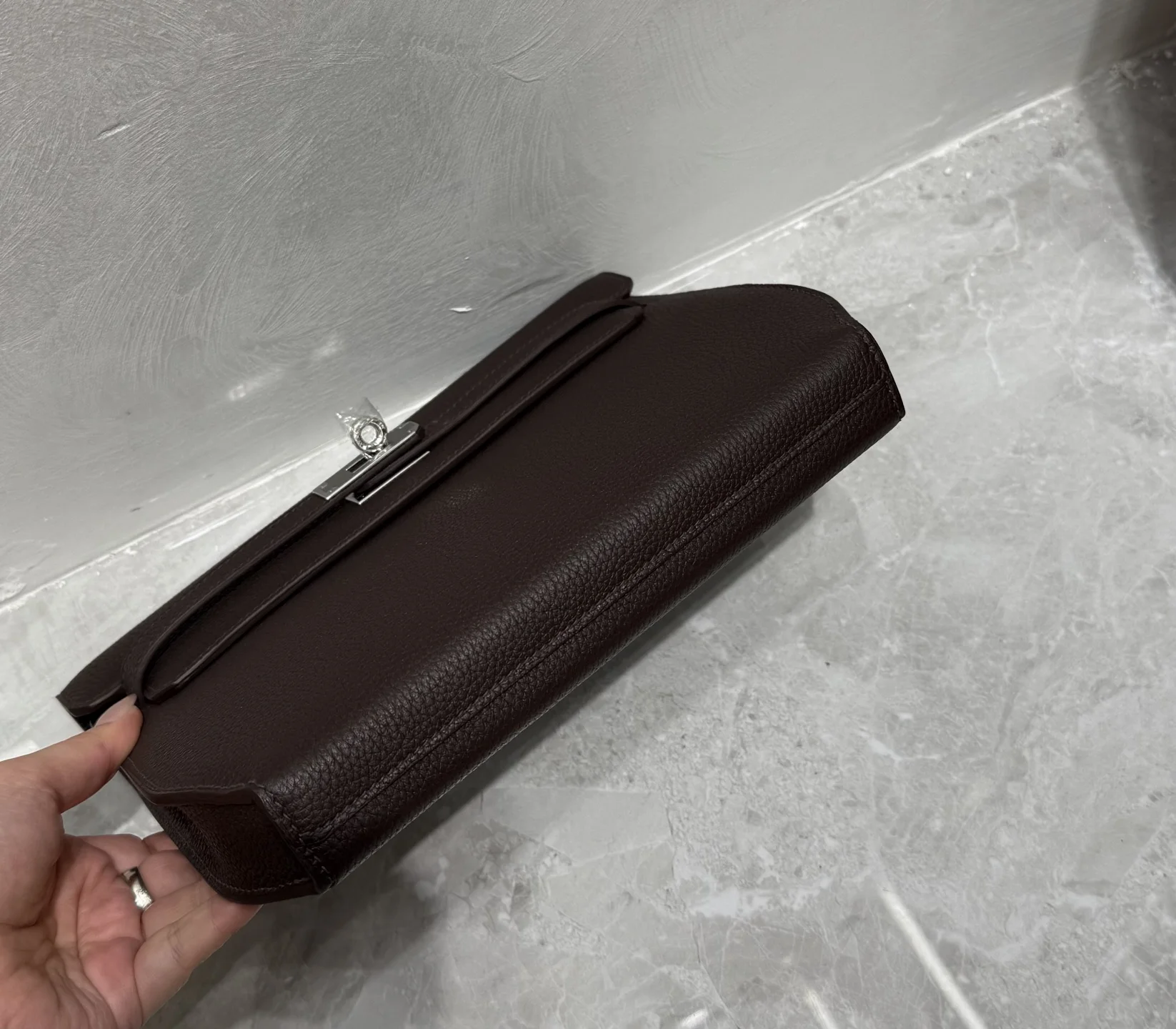 HERMES Kelly Depeches 25cm - Image 4