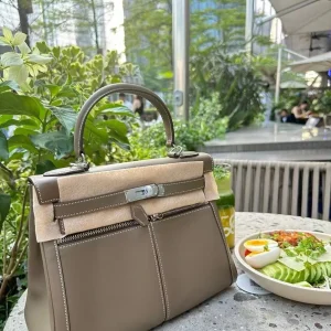 HERMES Kelly Lakis 28cm