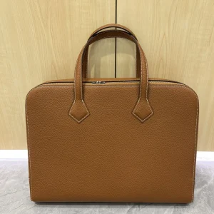 HERMES Men's Messenger Bag 38.29.6 Cowhide Leather