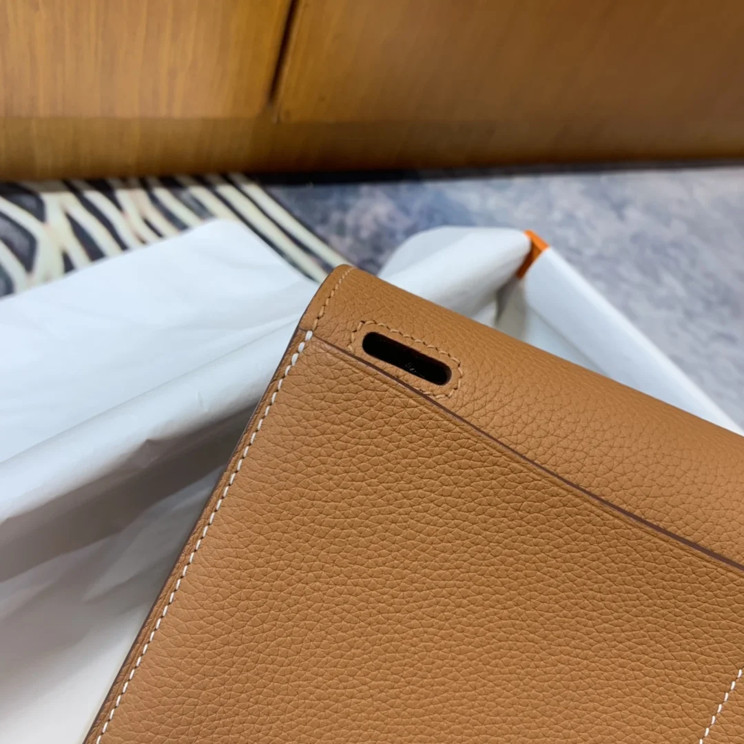 HERMES Mini Halzan 22cm 25cm Gold - Image 5