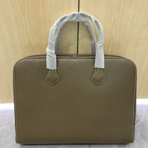 HERMES Men's Messenger Bag 38.29.6 Cowhide Leather