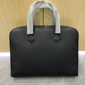 HERMES Men's Messenger Bag 38.29.6 Cowhide Leather