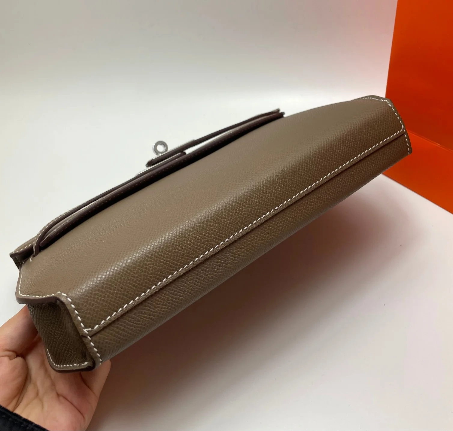 HERMES Handbag 25CM Cowhide Leather - Image 3