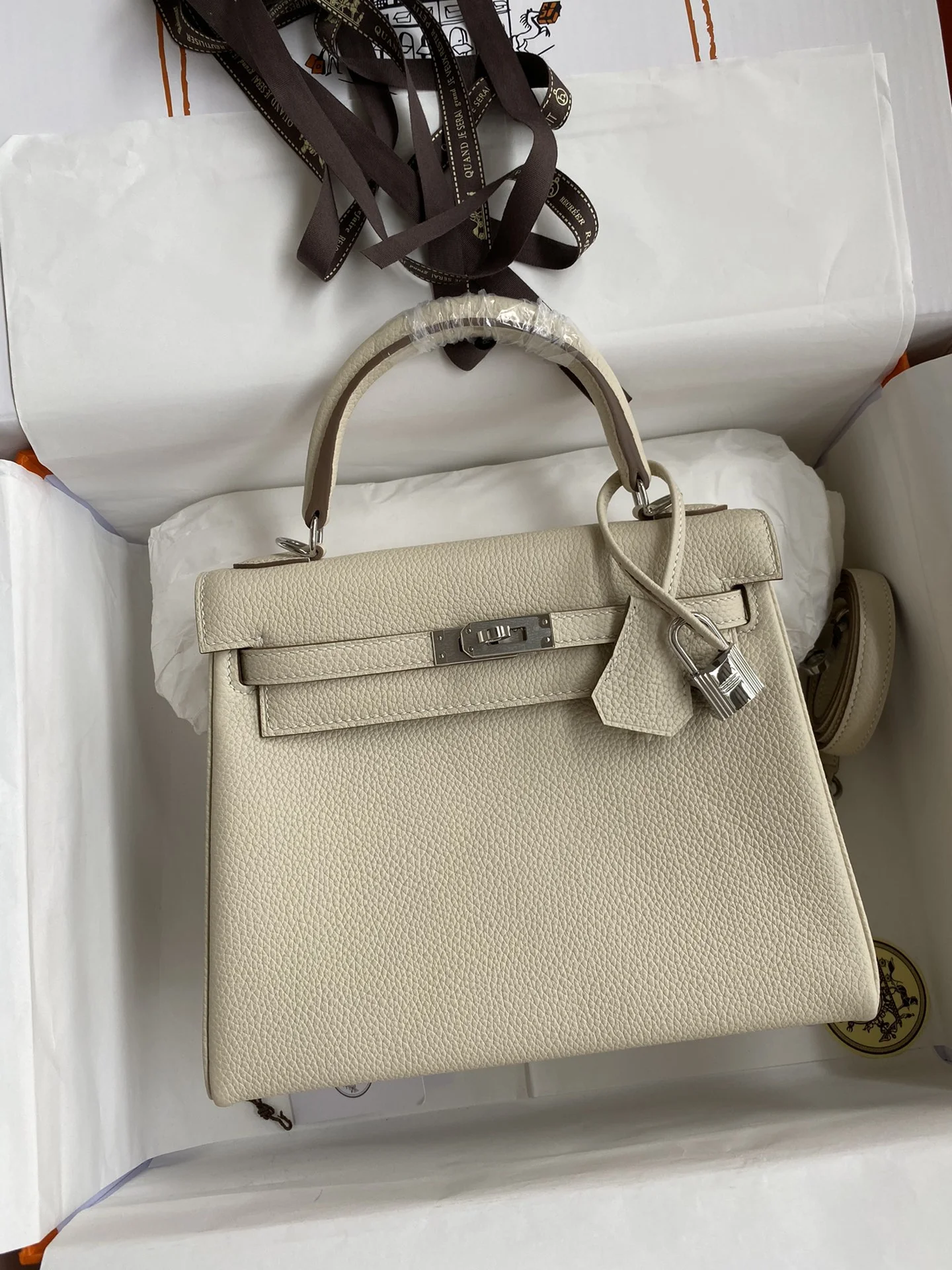 HERMES Kelly 25cm Togo Leather Milk White Silver Hardware