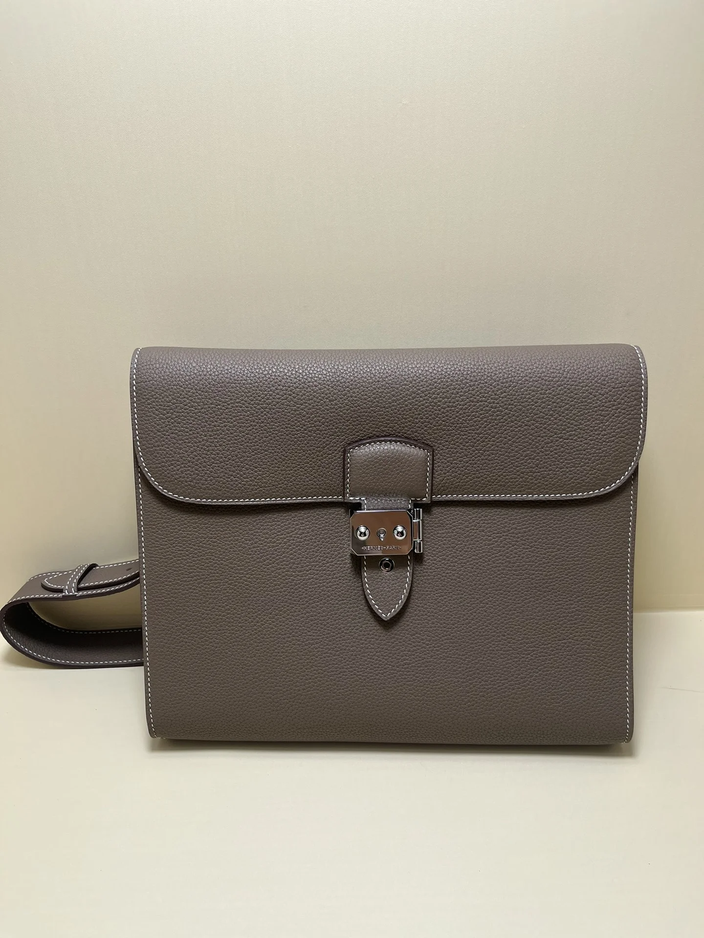 HERMES Leather Bag 28-23-5