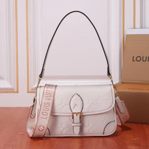 Louis Vuitton Diane Handbag Monogram Empreinte Leather M46386 Black / M46388 White, 25.0×9.0×15.0 cm