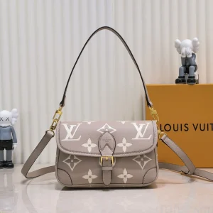 Louis Vuitton Diane Handbag Monogram Empreinte Leather M46386 Black / M46388 White / M45985, 25.0×9.0×15.0 cm