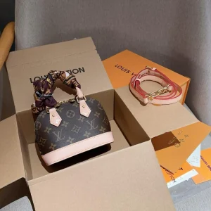 Louis Vuitton Nano Alma Mini Bag, 16×12×8 cm