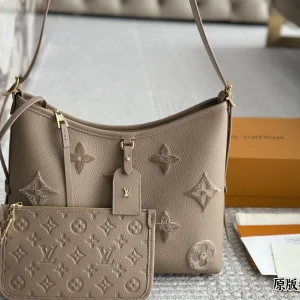 Louis Vuitton Carryall Bag, 30cm