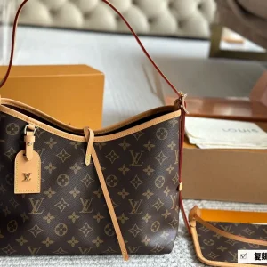 Louis Vuitton Carryall Bag, Medium, 30cm