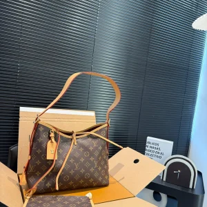 Louis Vuitton Carryall Bag, 29x25cm, Item 46203zx