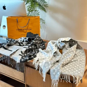 Louis Vuitton Game On Double-Sided Scarf, 100% Cashmere, 45x195cm