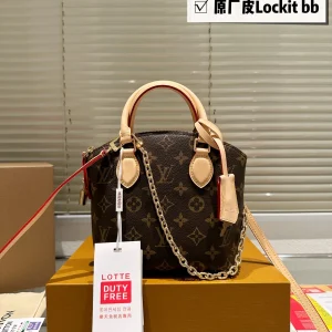 Louis Vuitton 2024 FW Women's Collection Handbag, 20×23 cm