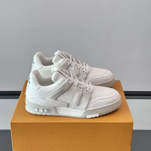 Louis Vuitton Trainer Sneakers Grain Calfskin #54 Logo Size 39-44