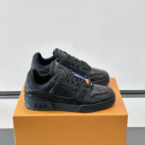 Louis Vuitton Trainer Sneakers Grain Calfskin Size 38-45