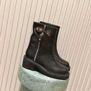 Louis Vuitton 25SS Martin Boots Short Cowhide Size 35-40