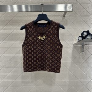 Louis Vuitton 26 Early Spring New Crystal Clasp Jacquard Knit Vest