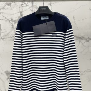 Prada 26 Early Spring New Striped Knit Long Sleeve