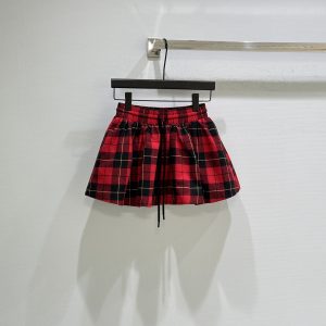 Miu Miu 26SS Early Spring New Black Red Check Skirt