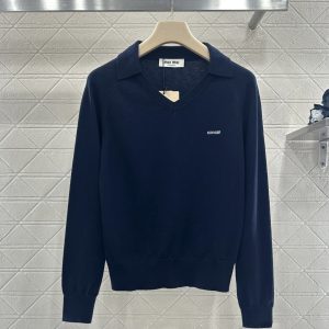 Miu Miu 26 Early Spring New Lapel Logo Sweater