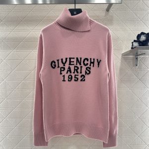 Givenchy 26 Early Spring New Knit Pullover High Neck