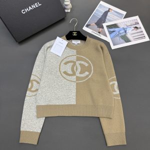 Chanel 26 Early Spring New Solid Color Logo Knit Long Sleeve