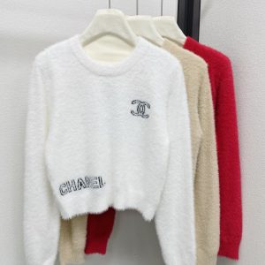 Chanel 26 Early Spring New Soft Knit CC Embroidery Long Sleeve