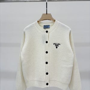 Prada 26 Early Spring New Round Neck Logo Cardigan
