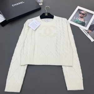 Chanel 26 Early Spring New 100% Wool Logo Long Sleeve