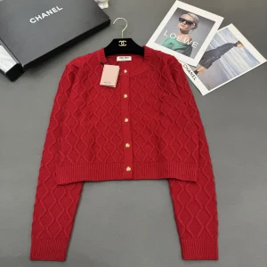 Miu Miu 26 Early Spring New Resort Check Cardigan