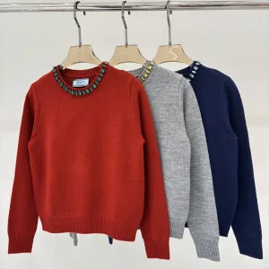 Prada 26 Early Spring New Diamond Neckline Knit Top